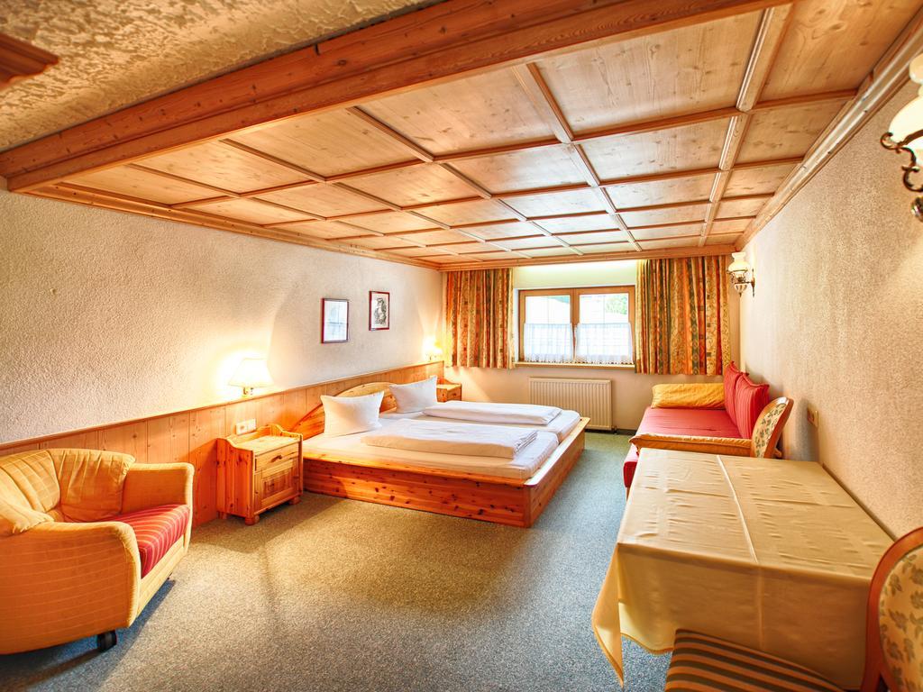 Hotel Der Silbertaler Galtuer Exterior photo