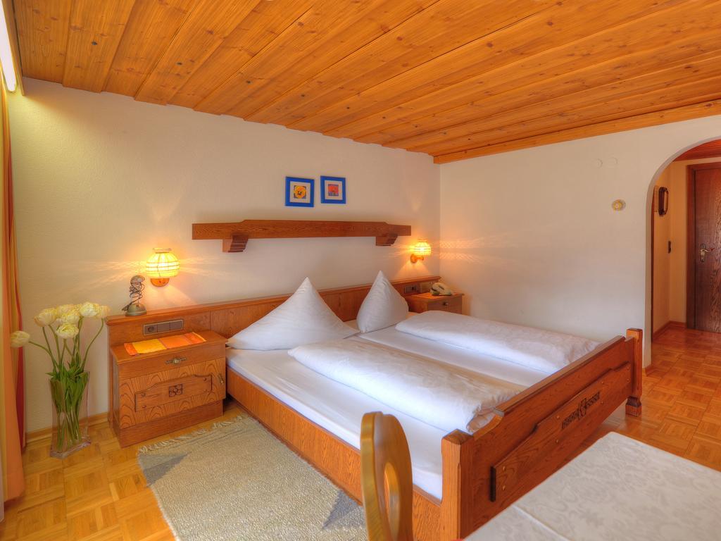 Hotel Der Silbertaler Galtuer Exterior photo
